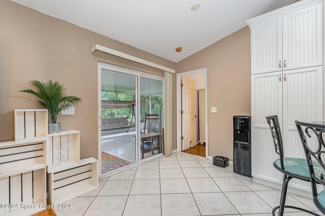 Photo of 6237 Arbor Avenue