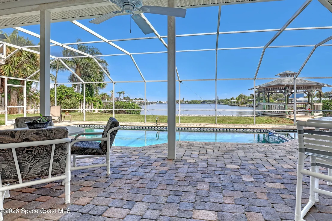 Photo of 1530 Bay Shore Drive
