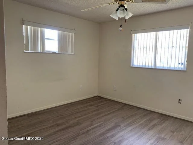 Photo of 1392 Gleneagles Way