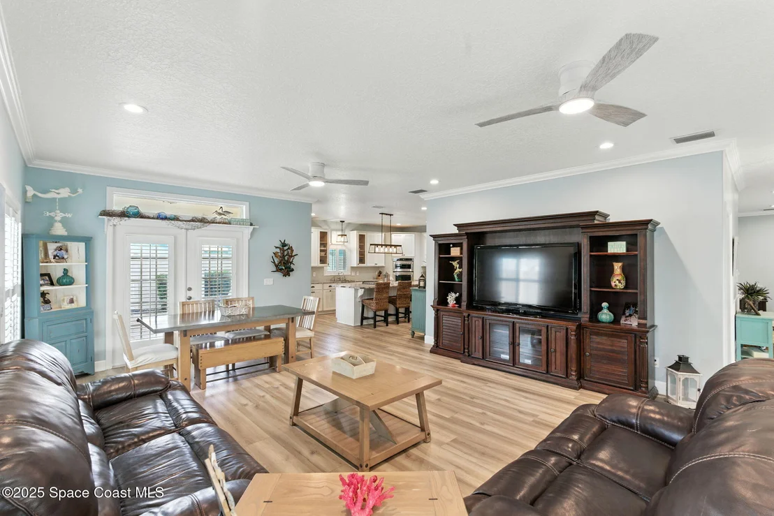 Photo of 5055 Ocean Beach Boulevard