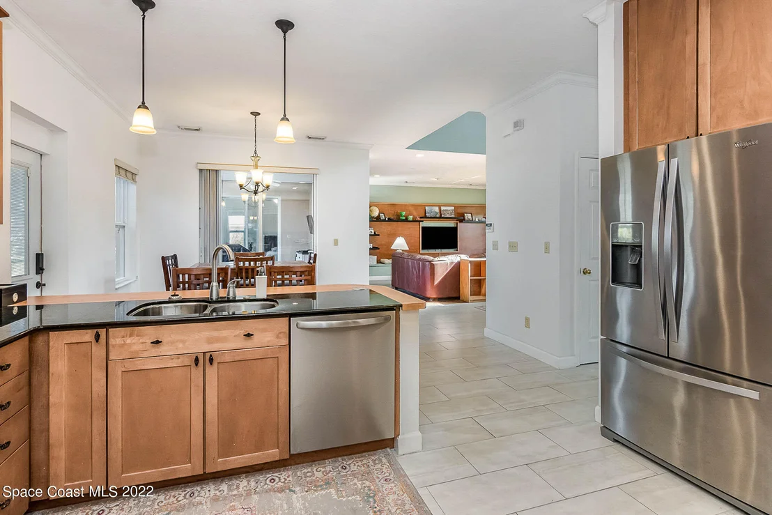Photo of 896 Belmont Place