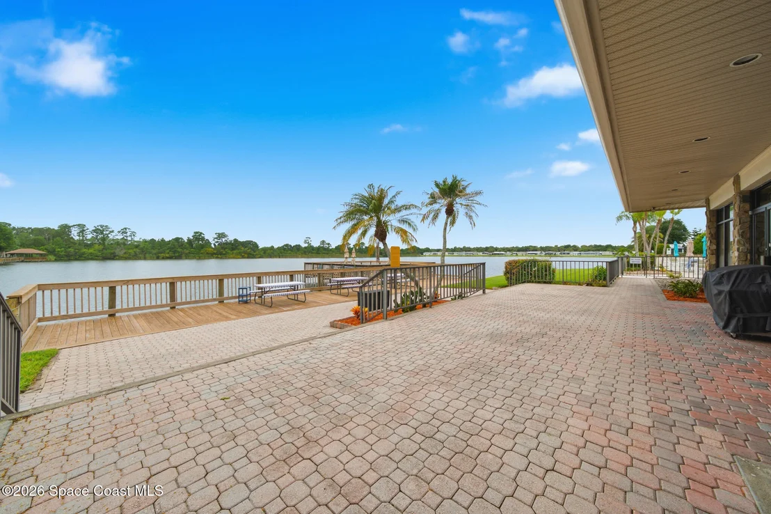 Photo of 322 Scenic Drive