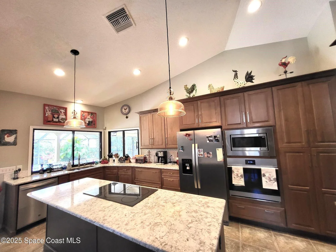 Photo of 451 Mallard Lane
