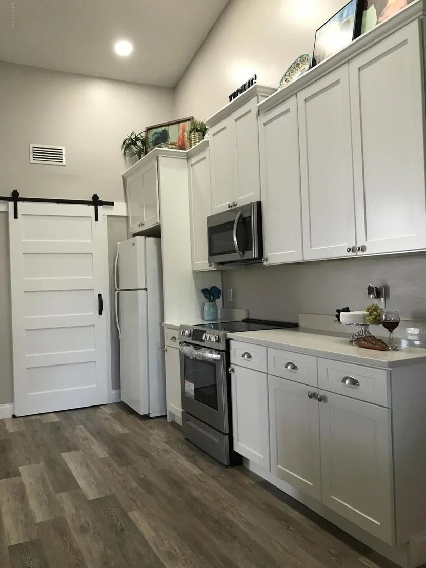 Photo of 130 Palm Circle