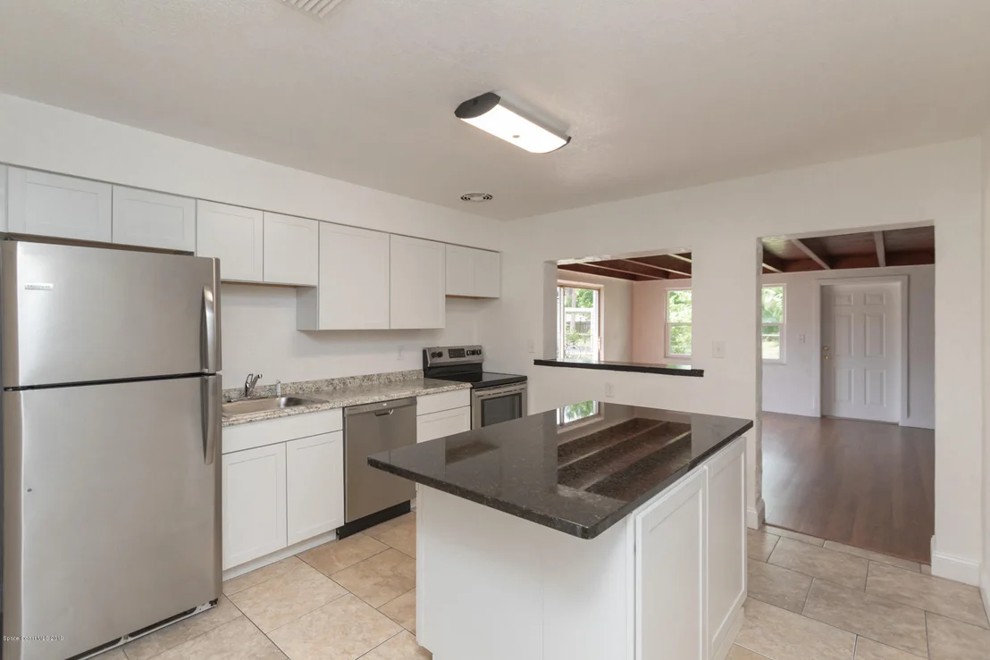 Photo of 500 Orchid Boulevard