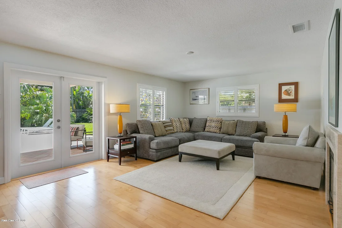 Photo of 405 5th Avenue