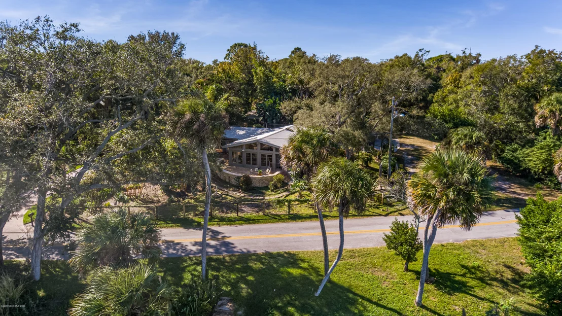 Photo of 4445 N Indian River Drive