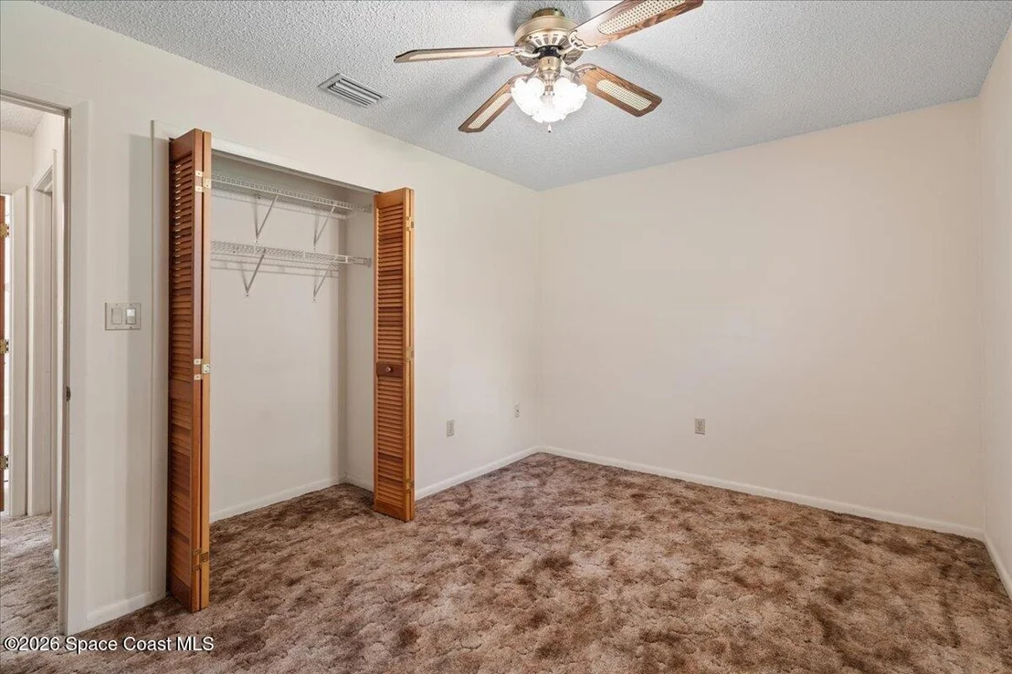 Photo of 5665 Hemsing Street