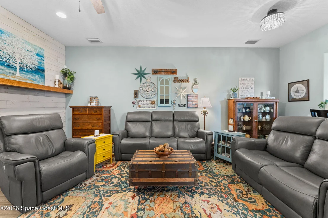 Photo of 4080 Alamanda Key Drive