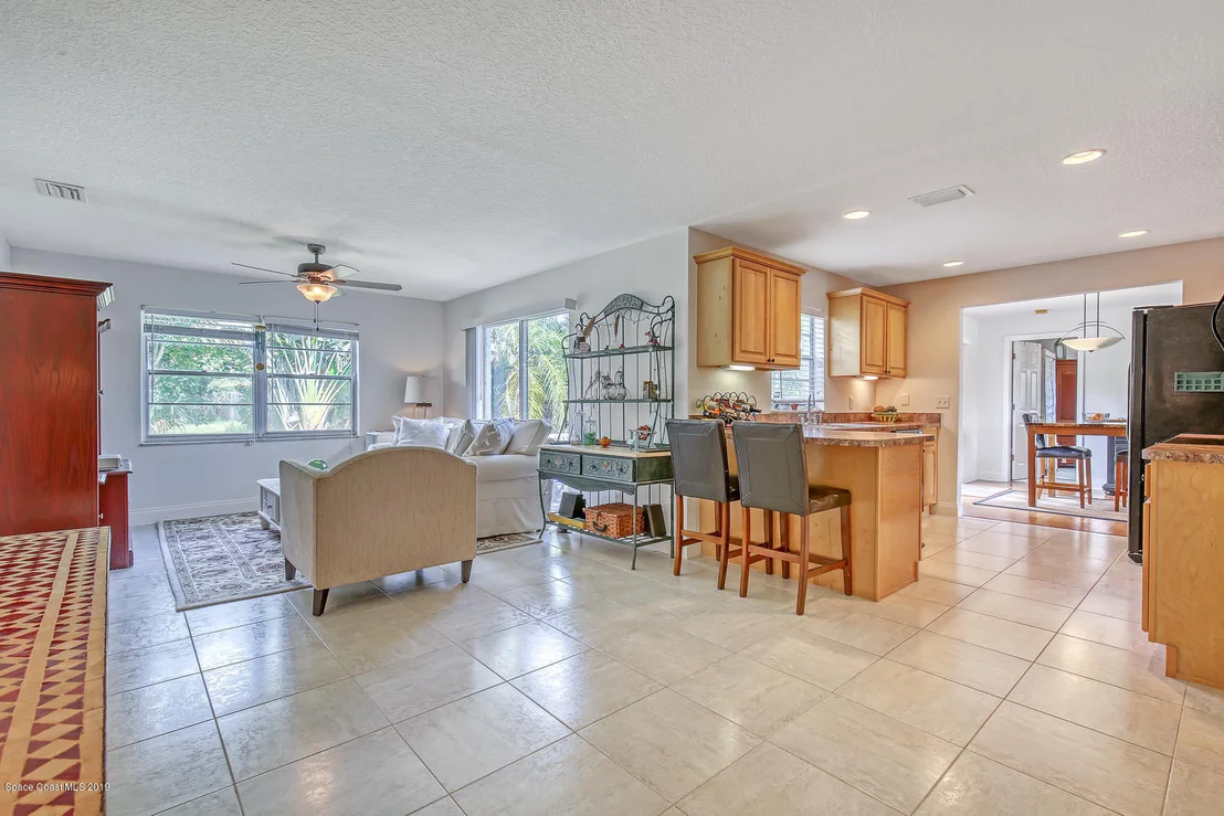 Photo of 402 Surf Road