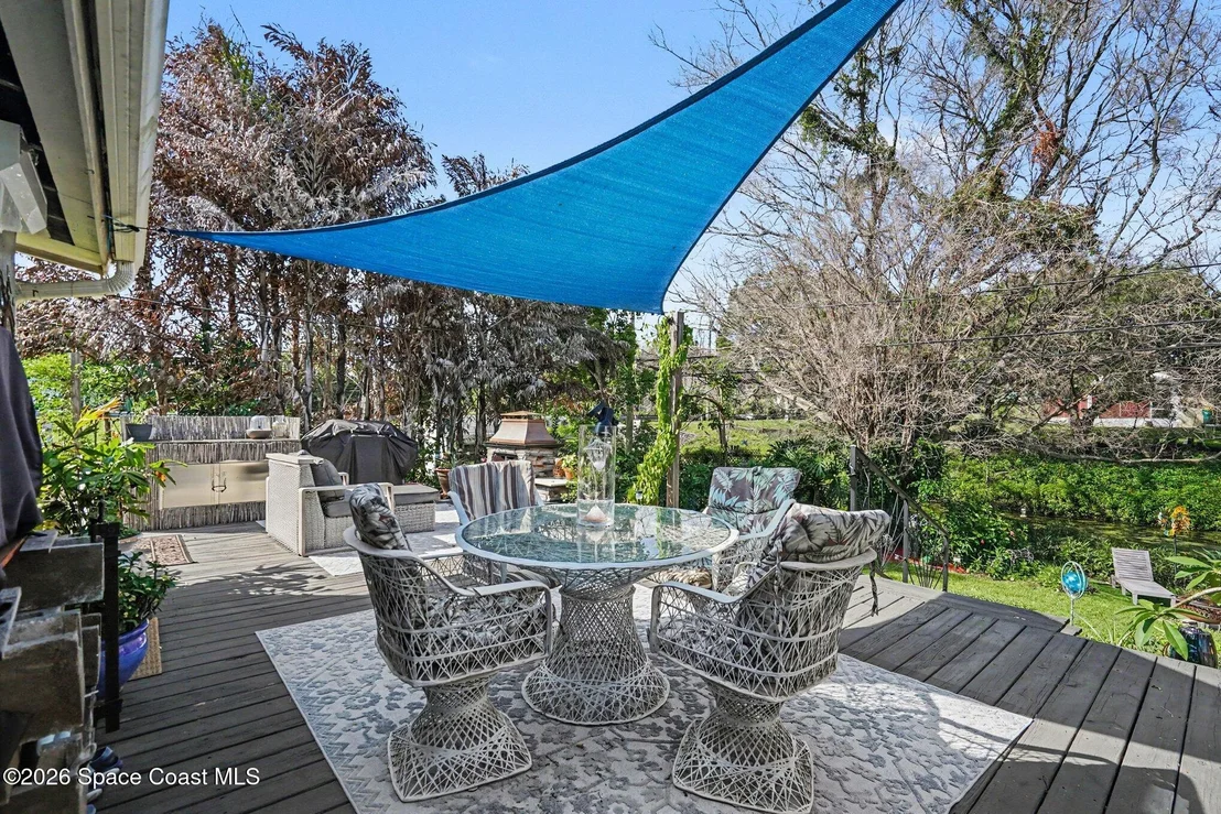 Photo of 427 Lynn Avenue