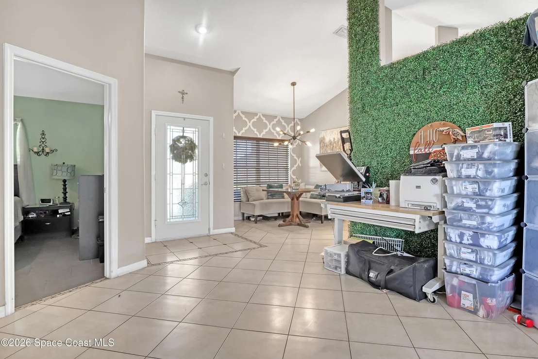 Photo of 1432 Old Millpond Road