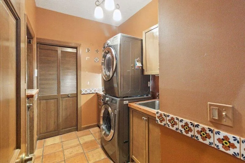Photo of 577 Spring Lake Drive