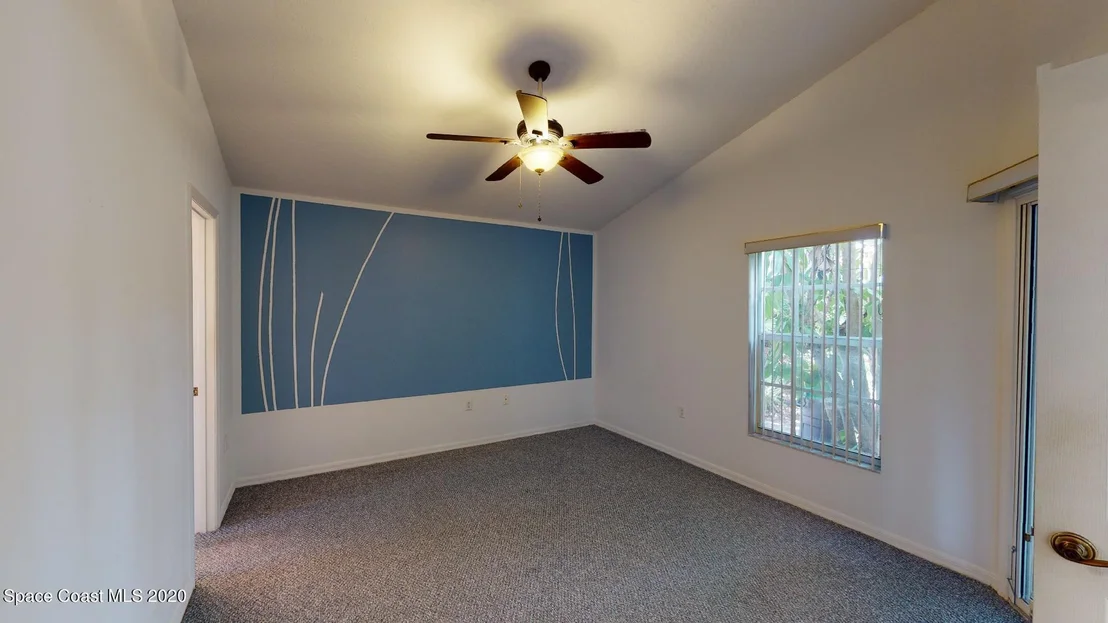 Photo of 322 Myrtlewood Road