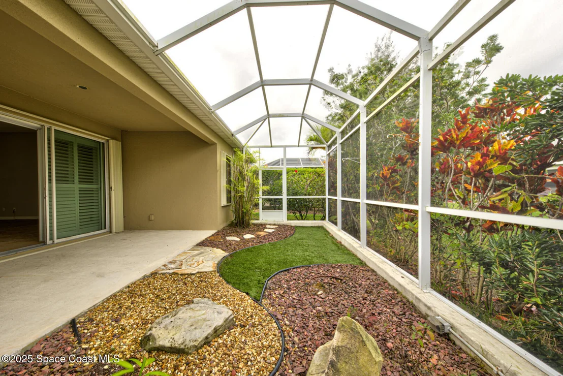 Photo of 3352 Russ Place