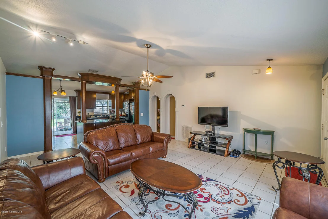 Photo of 2404 Wolf Creek Drive