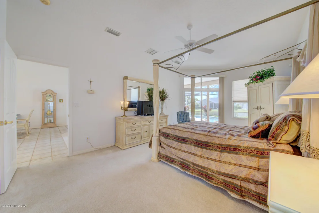 Photo of 1008 Fieldstone Drive
