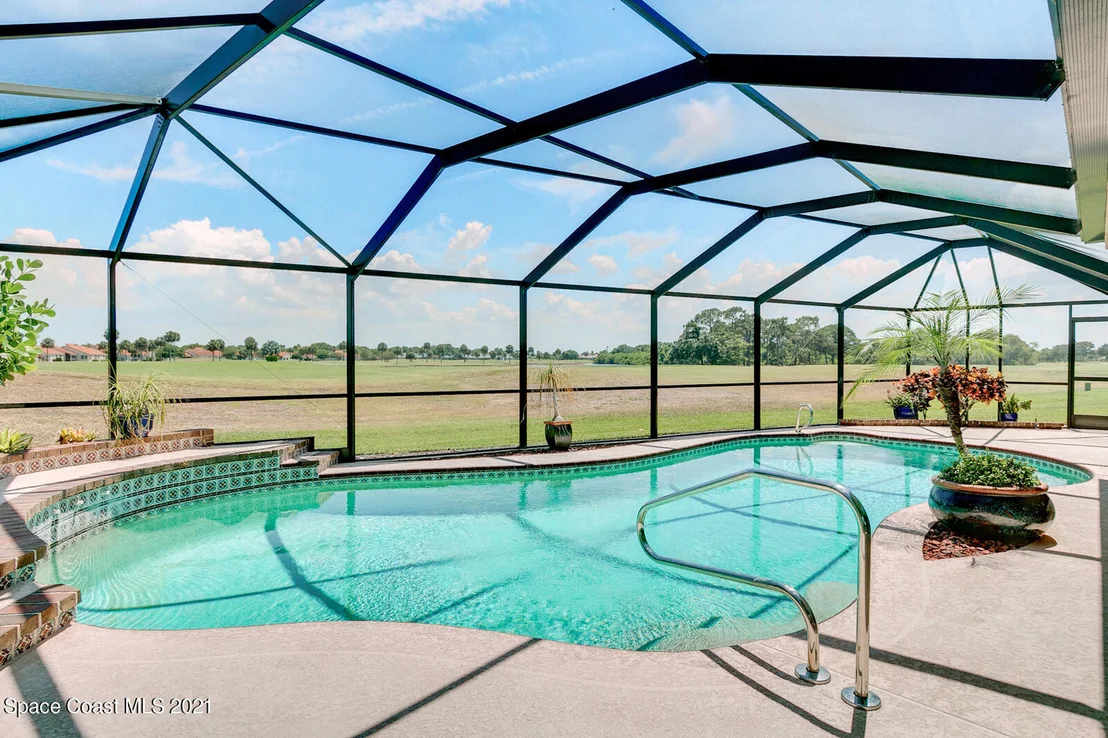 Photo of 890 Kerry Downs Circle