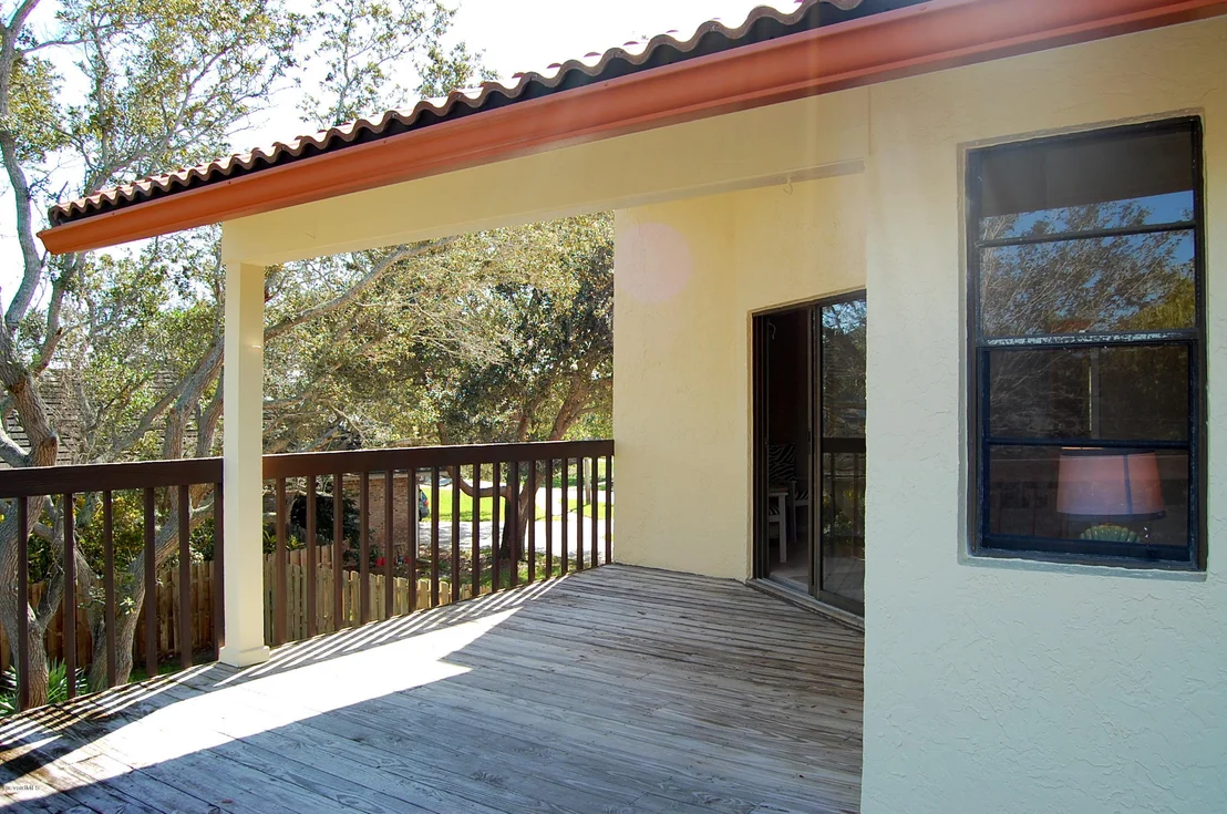 Photo of 544 N Rio Pino