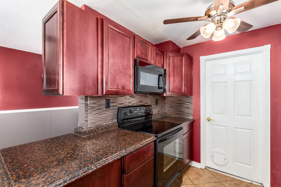 Photo of 1083 Coronado Drive