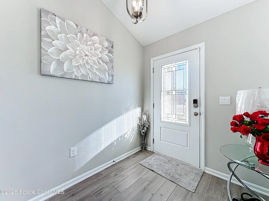 Photo of 65744 Edgewater Drive