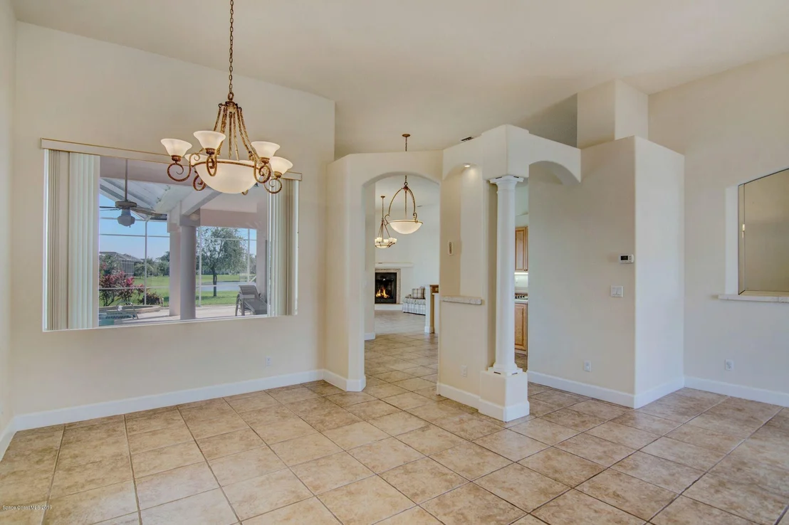 Photo of 1250 Starling Way