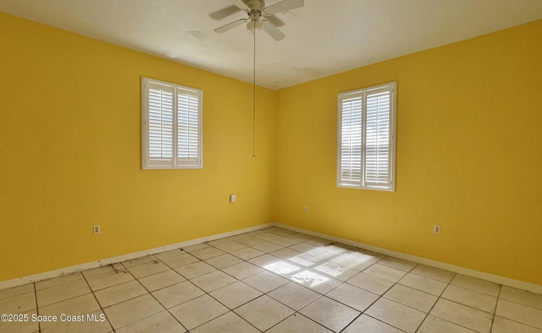 Photo of 4155 Devoe Avenue