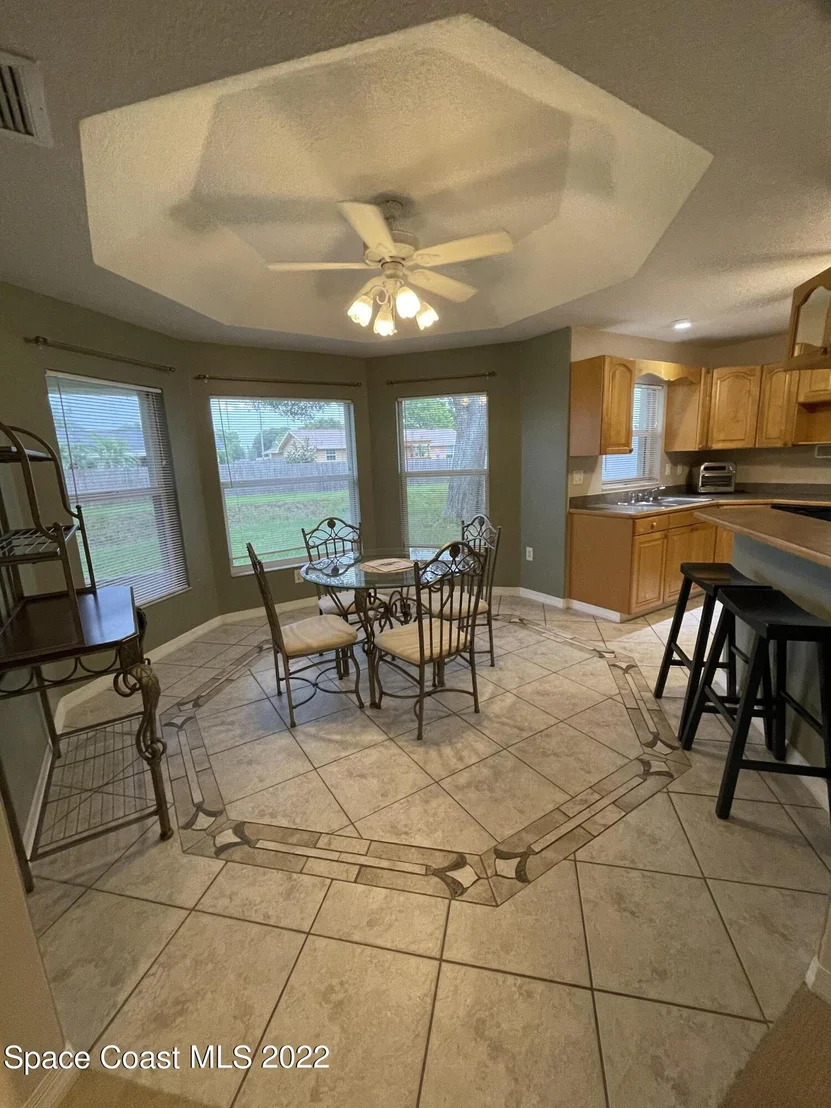 Photo of 826 Topaz Drive