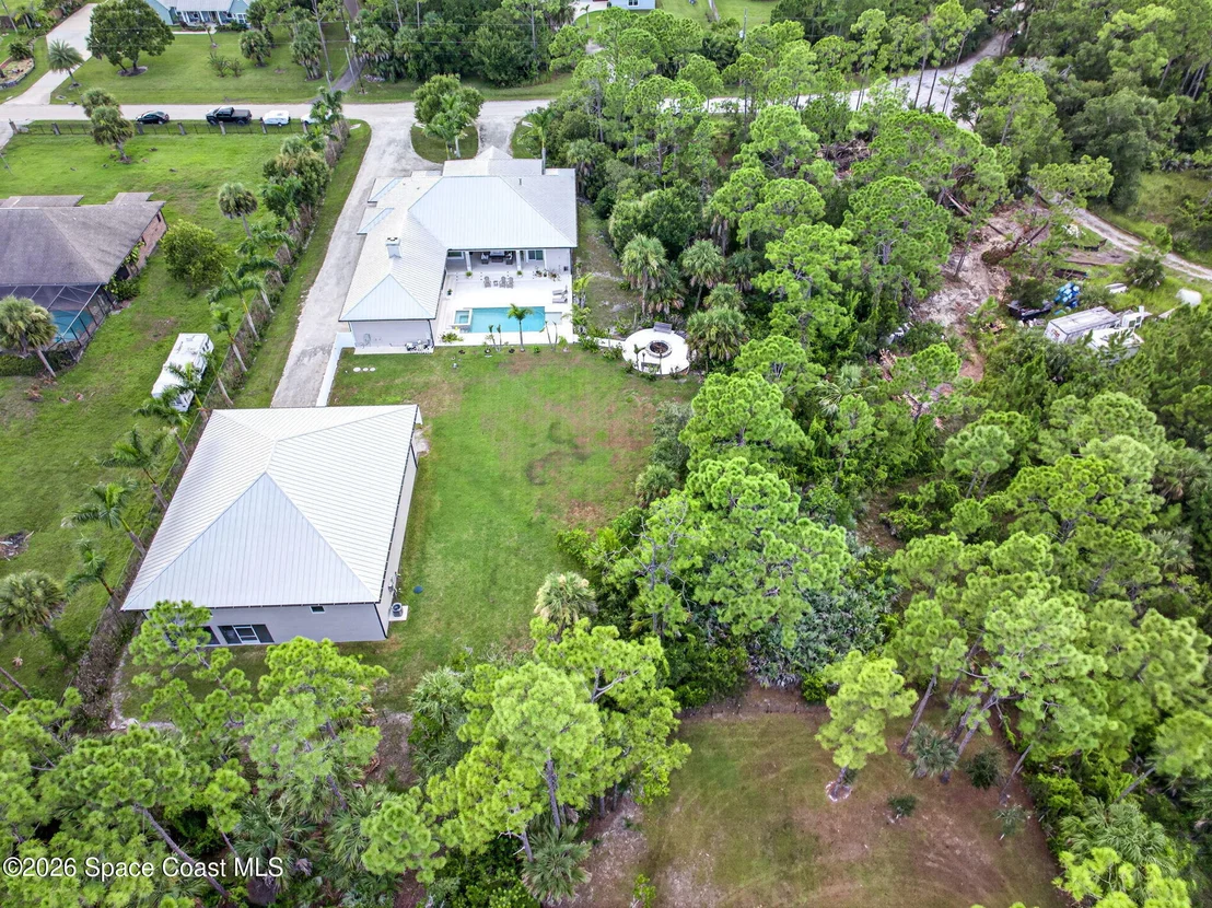 Photo of 3865 Reynolds Road