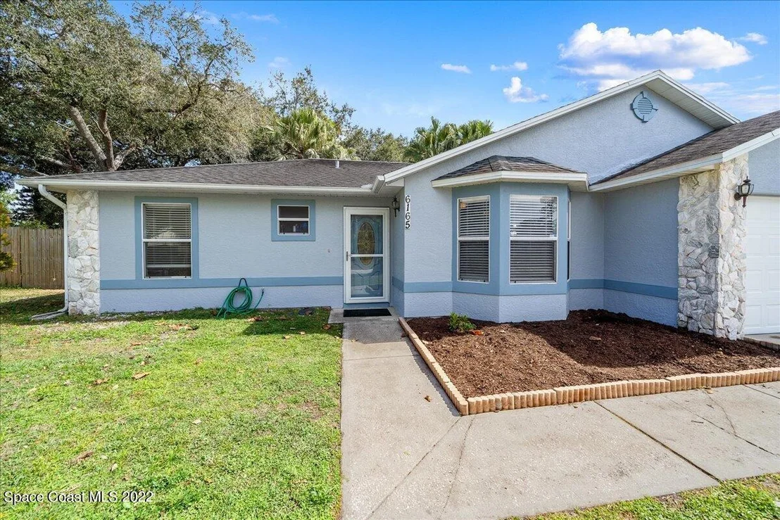 Photo of 6165 Corning Road