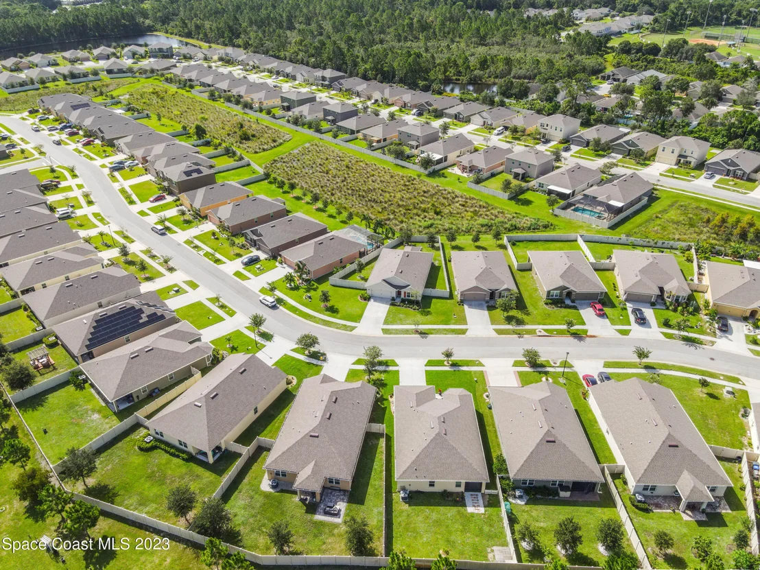 Photo of 849 Forest Trace Circle