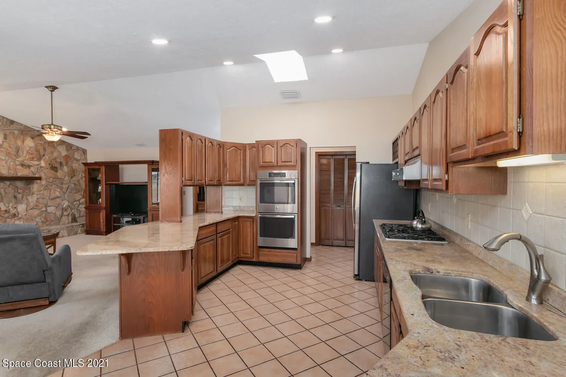 Photo of 890 Kerry Downs Circle