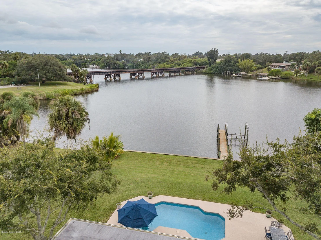 Photo of 1131 Rivermont Drive