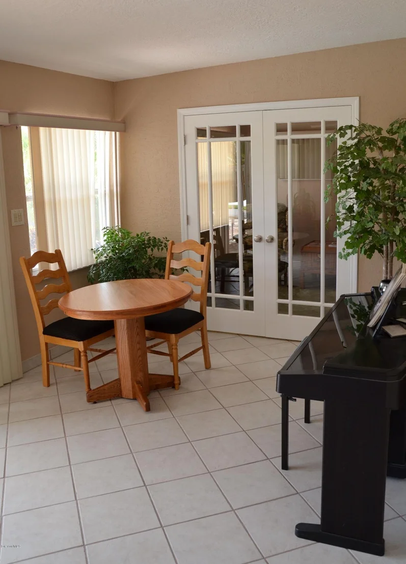 Photo of 303 Barrello Lane
