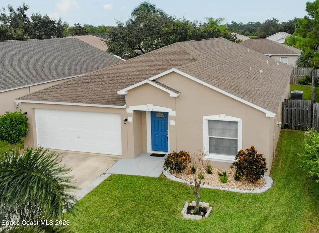 Photo of 790 Wickham Lakes Drive