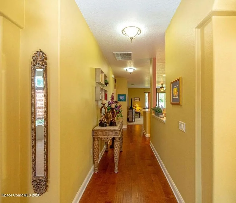Photo of 1690 Bridgeport Circle