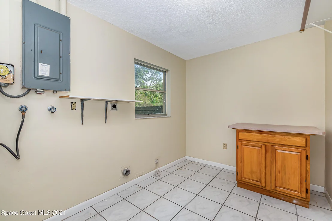 Photo of 1099 Hermosa Drive