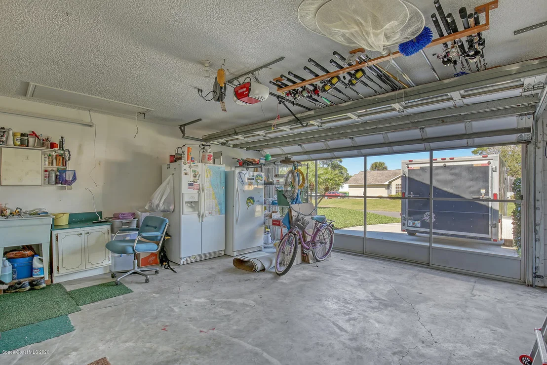Photo of 5185 Carter Street