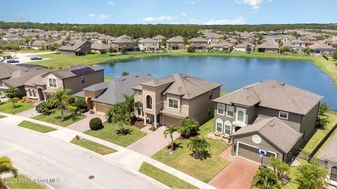 Photo of 889 Fiddleleaf Circle