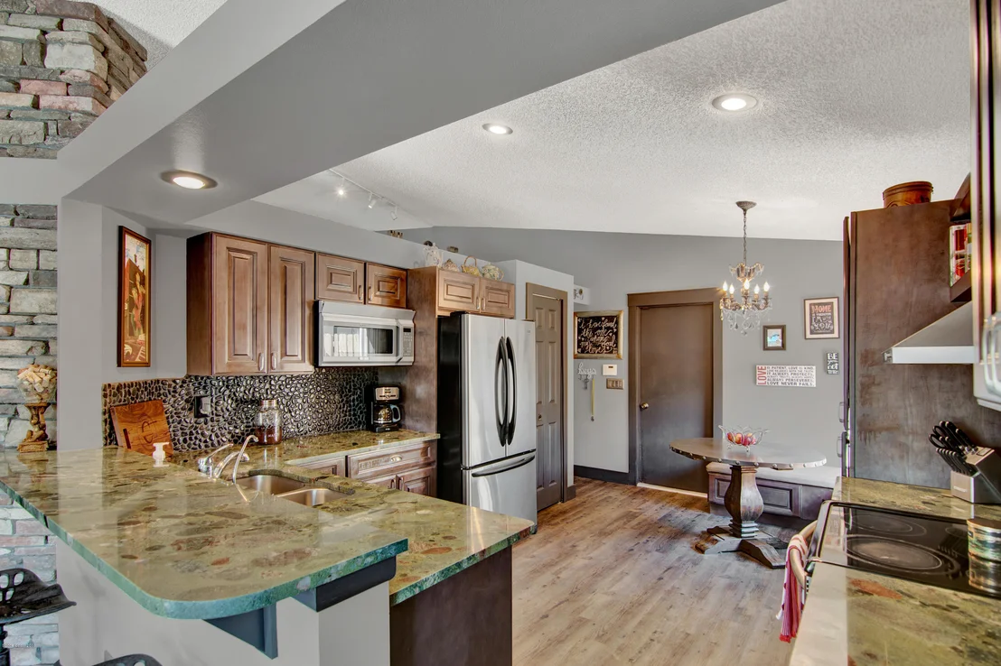 Photo of 8027 Bracken Lane