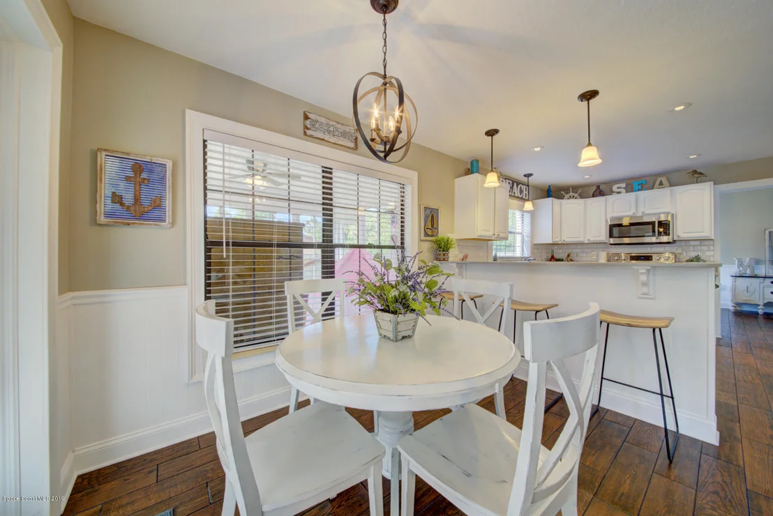 Photo of 6300 Janina Road