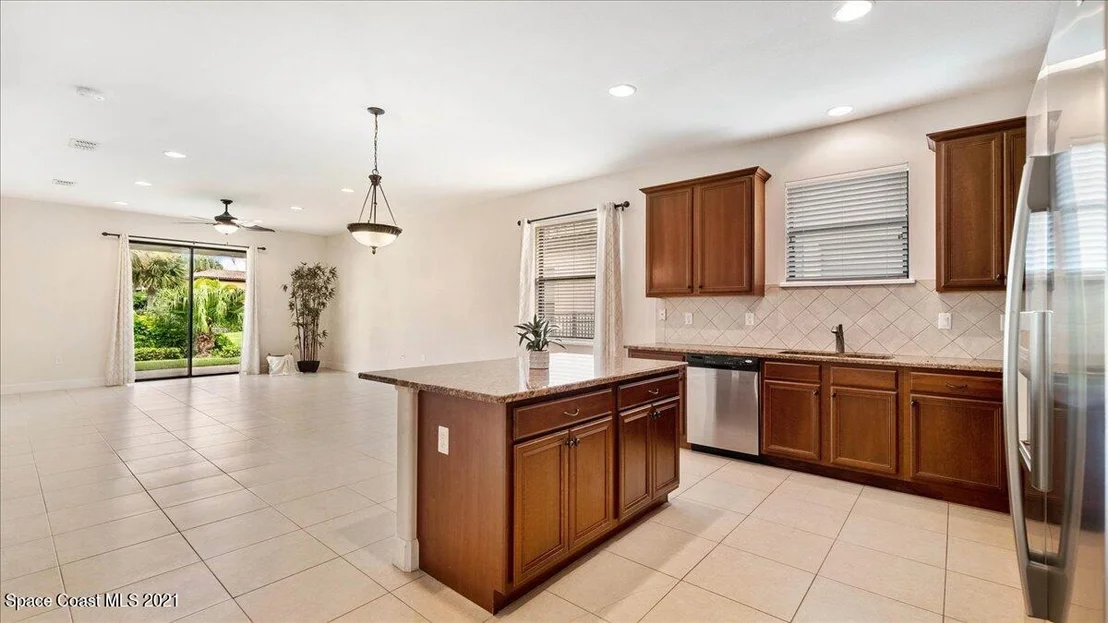 Photo of 739 Monterey Drive