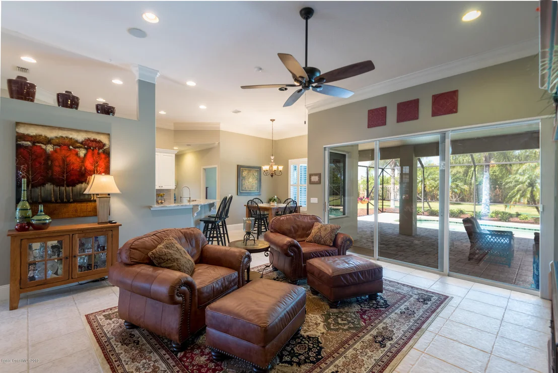 Photo of 2033 Woodfield Circle