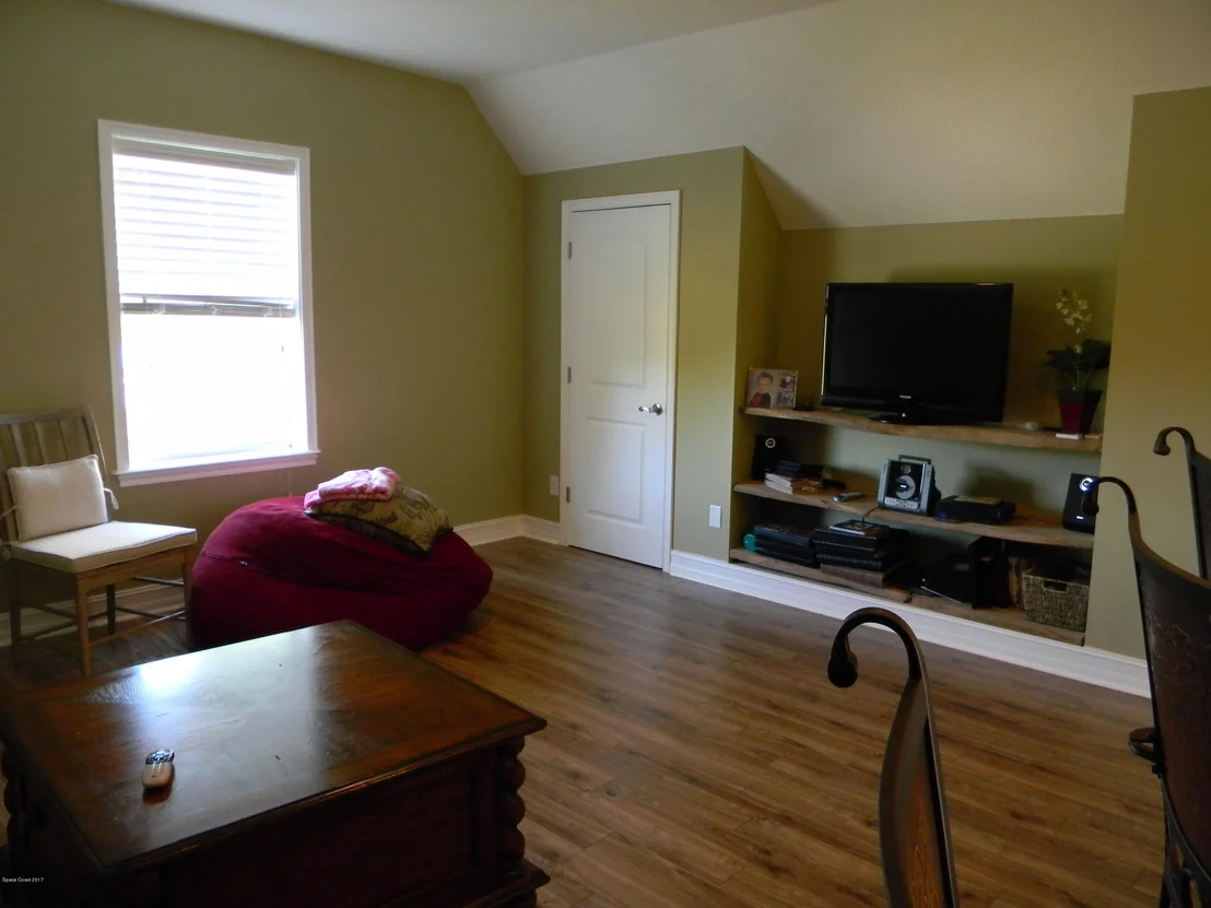 Photo of 3190 Leghorn Road