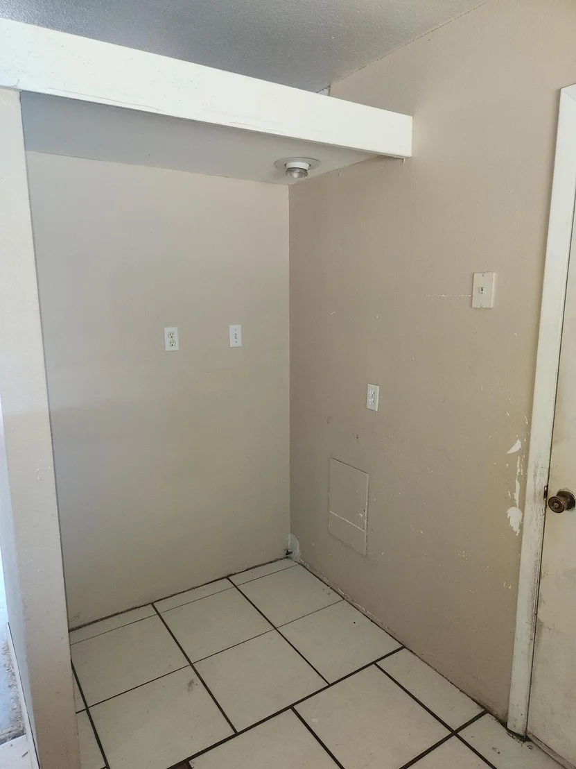 Photo of 951 Palm Street