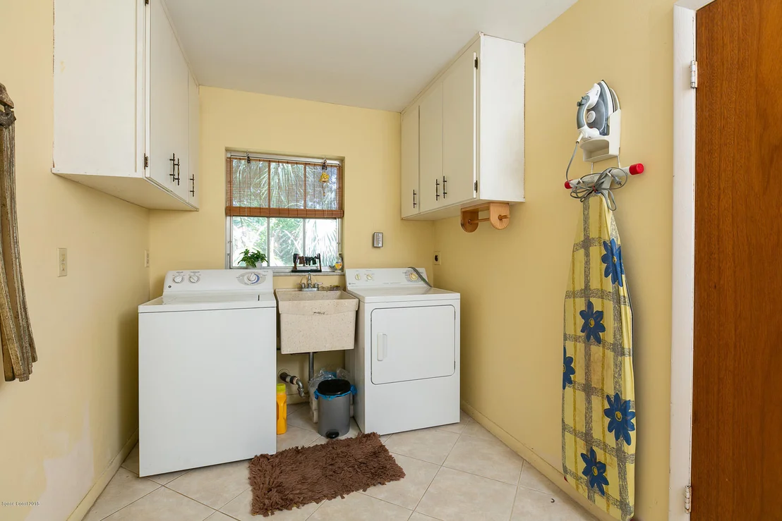 Photo of 702 Banyan Road