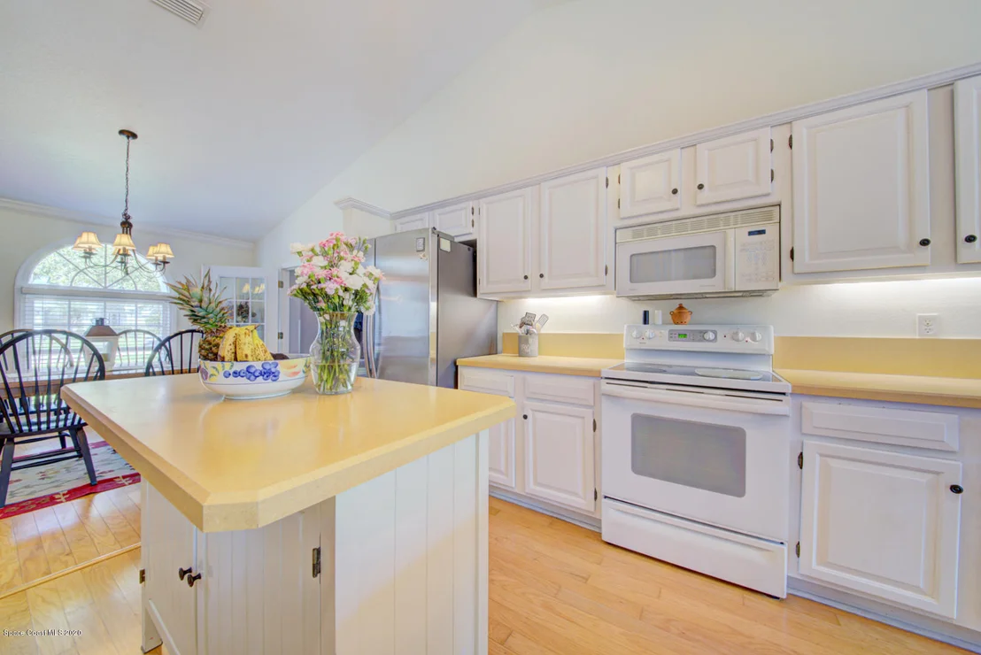 Photo of 2164 Royal Oaks Drive