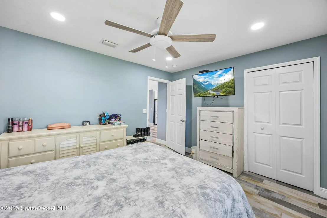 Photo of 2030 Belmont Way