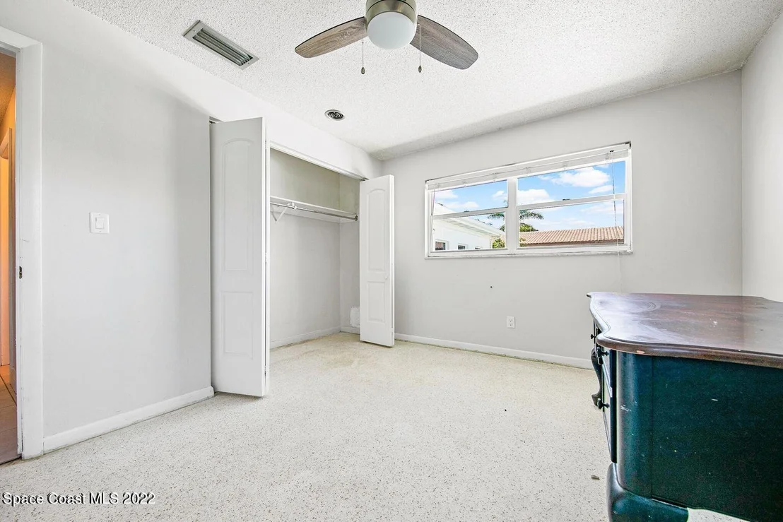 Photo of 304 Dorset Drive