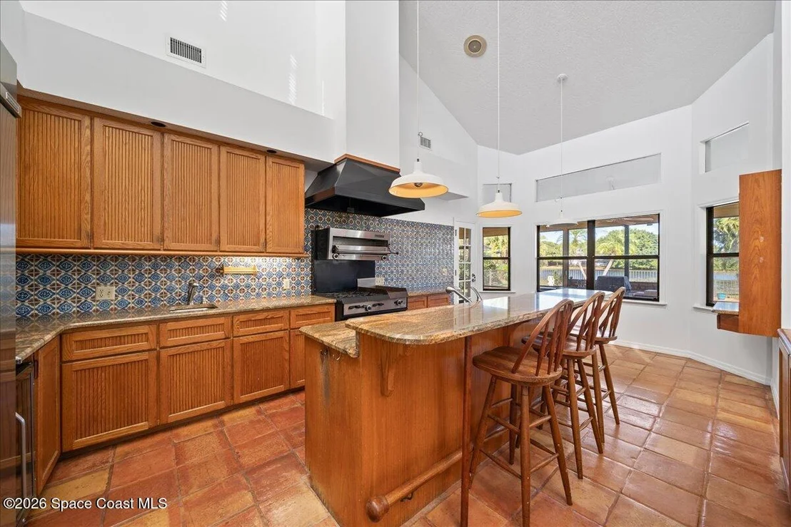 Photo of 569 Crystal Lake Drive
